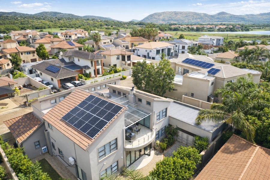 7 Bedroom Property for Sale in Melodie North West